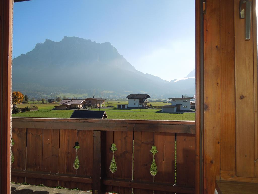 Haus Bergkranz Bed & Breakfast Lermoos Luaran gambar